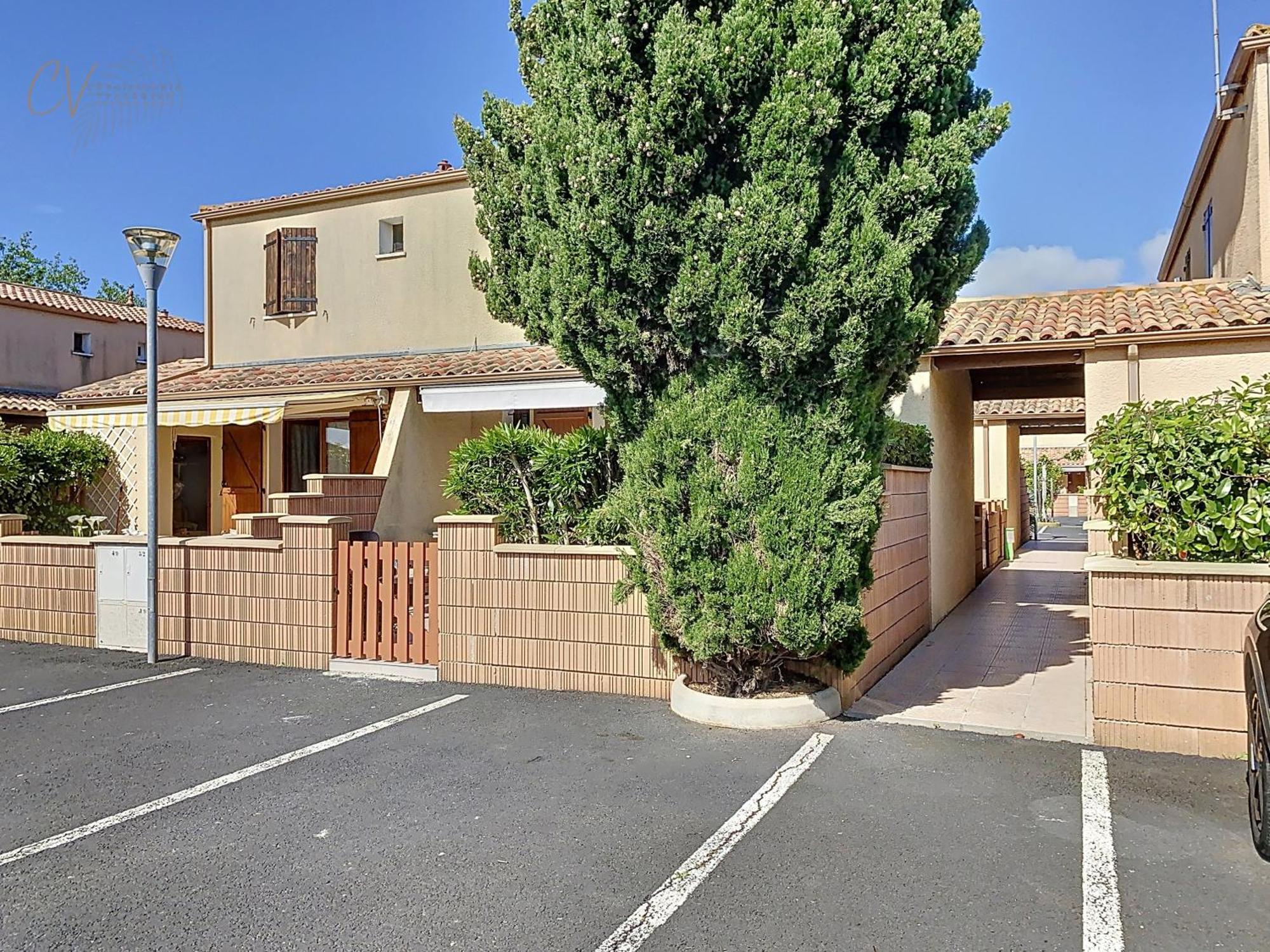 Petit Coin De Paradis Dans Residence Avec Piscine Vias Exteriör bild