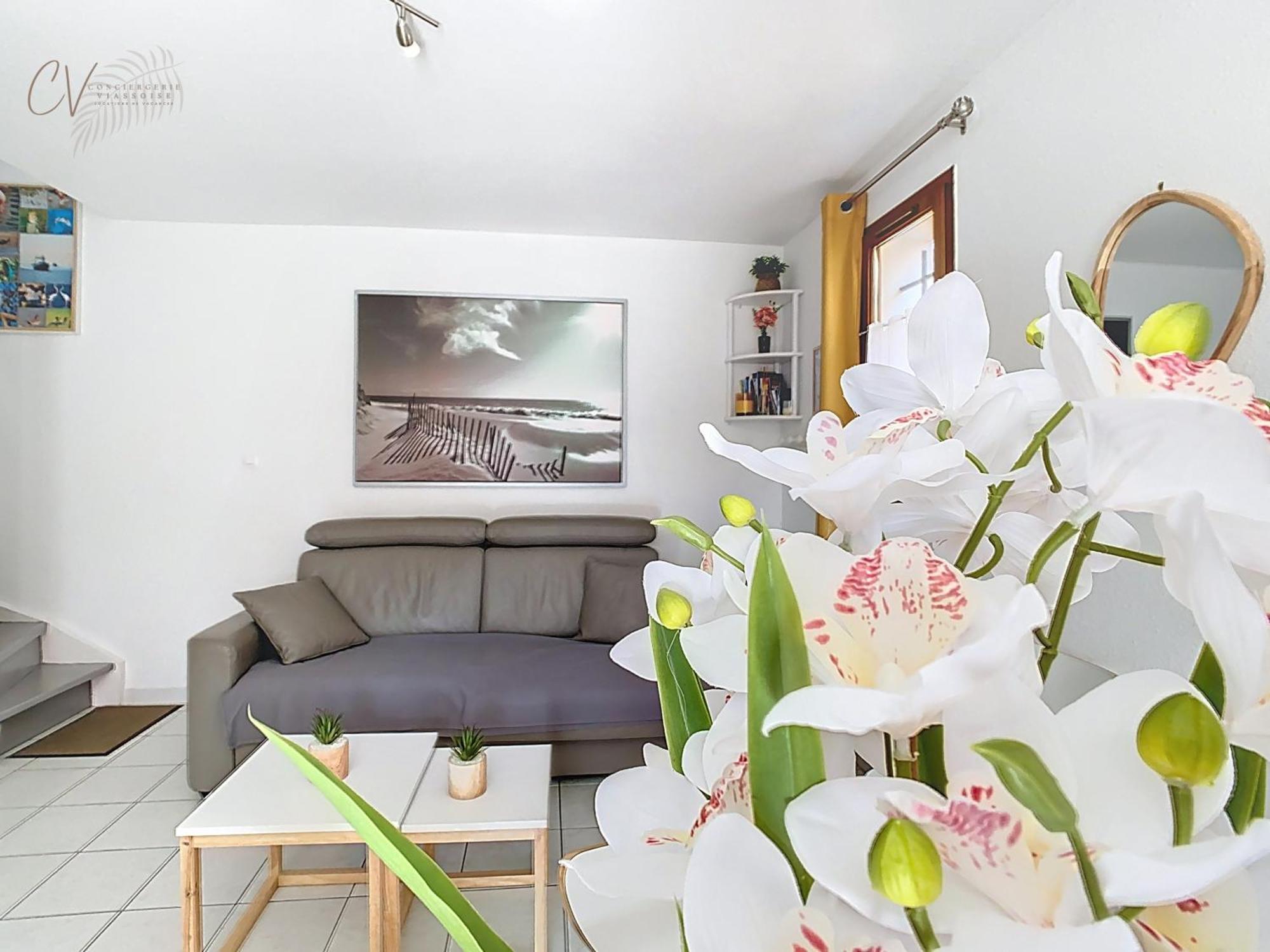 Petit Coin De Paradis Dans Residence Avec Piscine Vias Exteriör bild